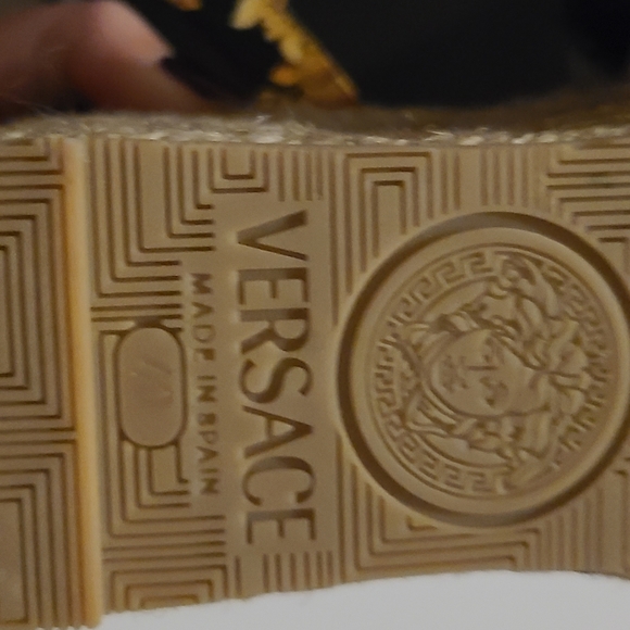 NEW AUTHENTIC VERSACE SHOES / SANDALS - Picture 2 of 7